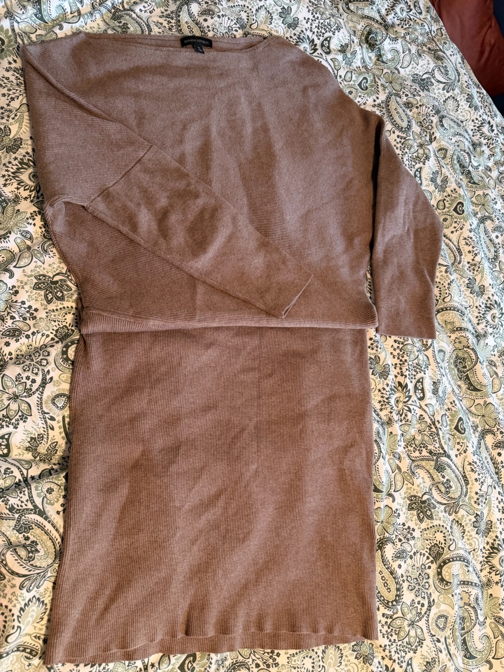 Off shoulder Knit Sweater dress in Dusty Mauve